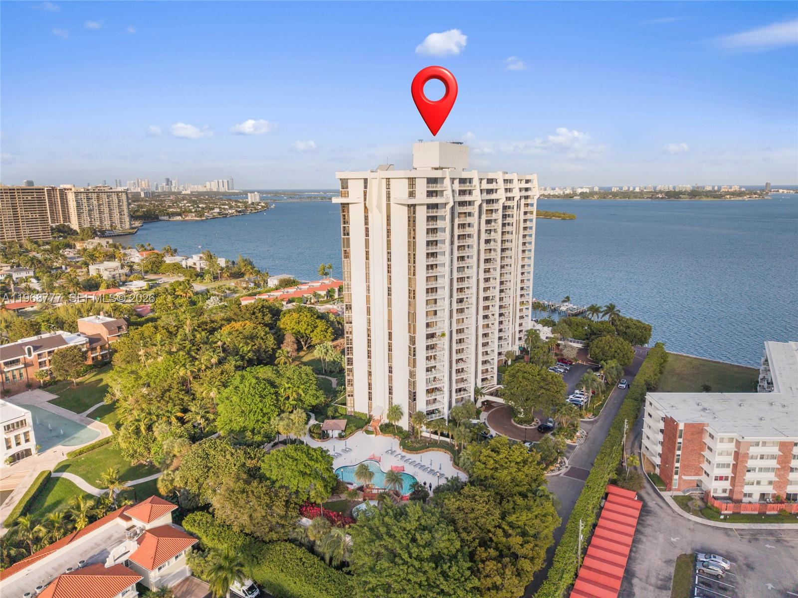 THE TOWERS OF QUAYSIDE CO - Residential