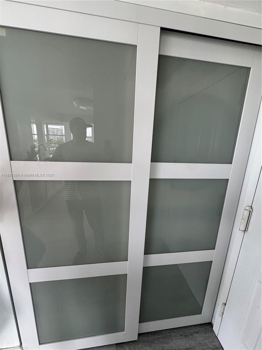 200 LESLIE CONDO - Residential Lease