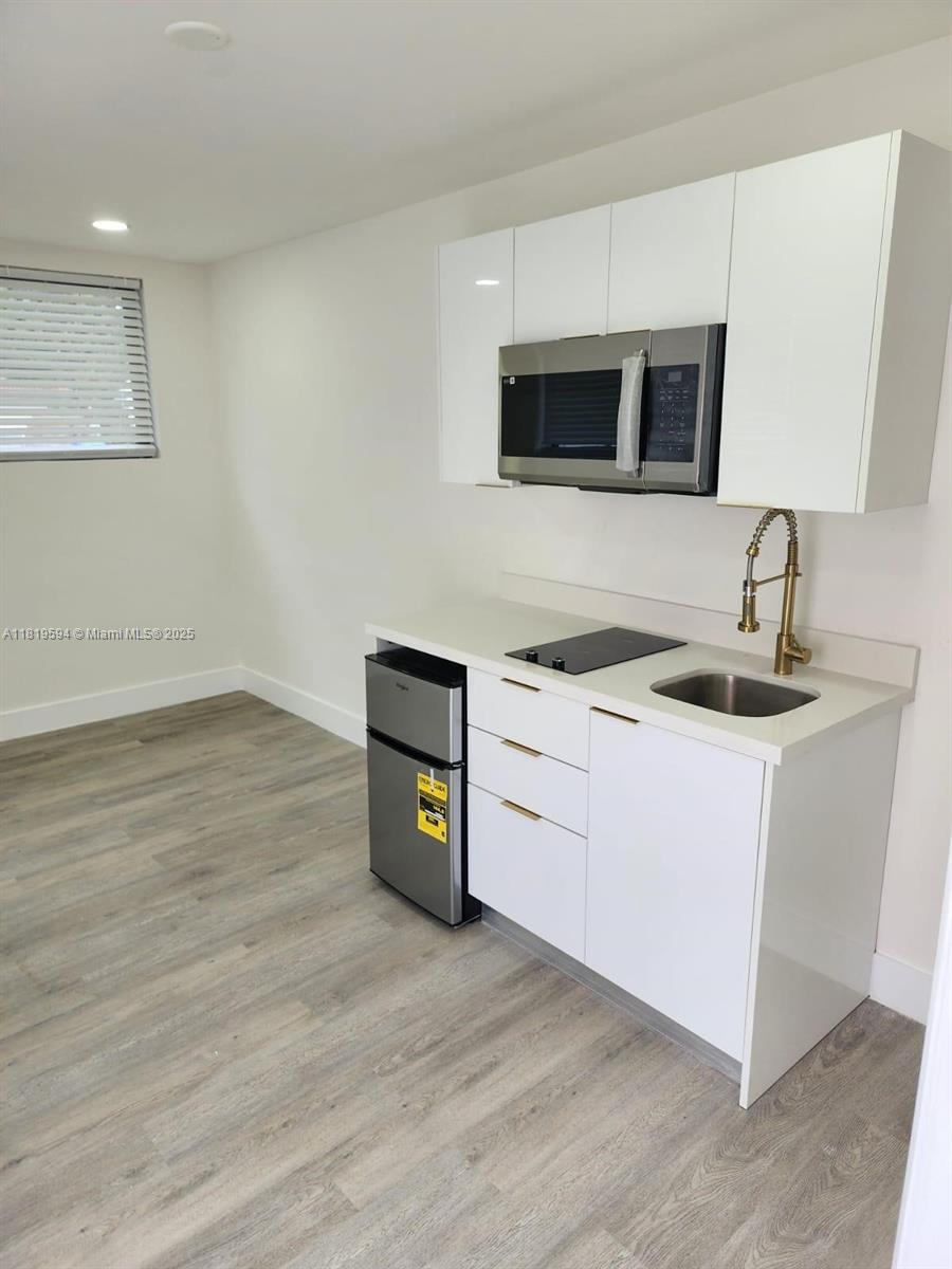 THE PINES - Residential Lease