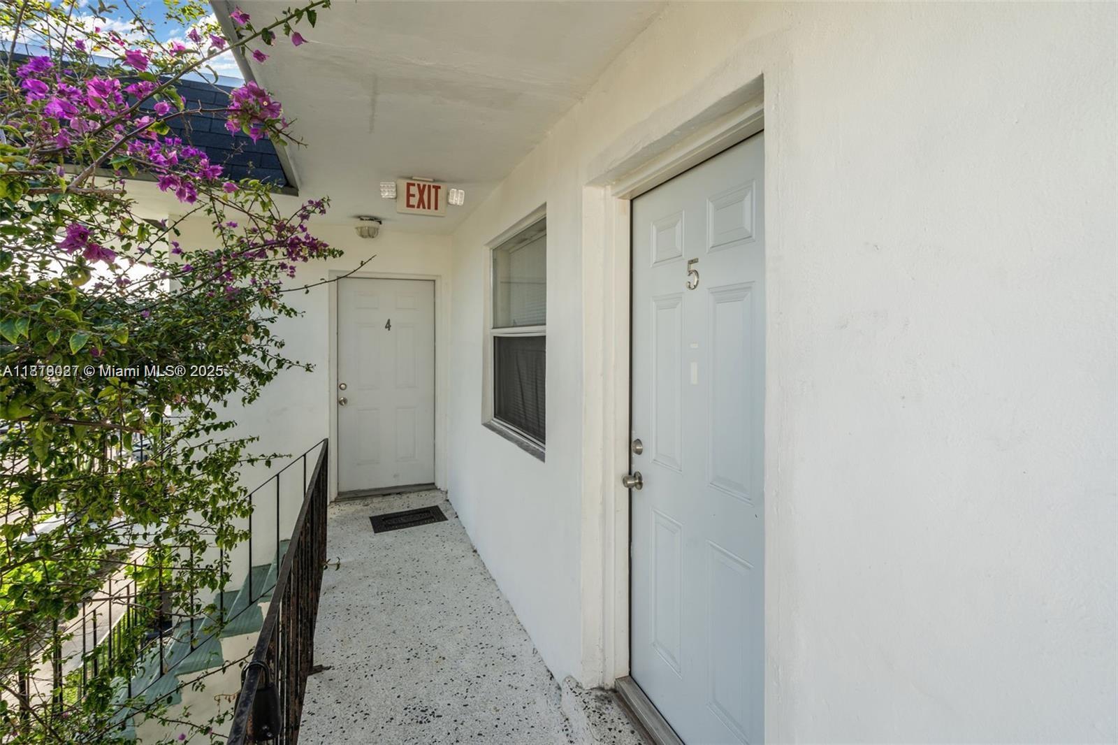 8315 NE Miami Ct 7