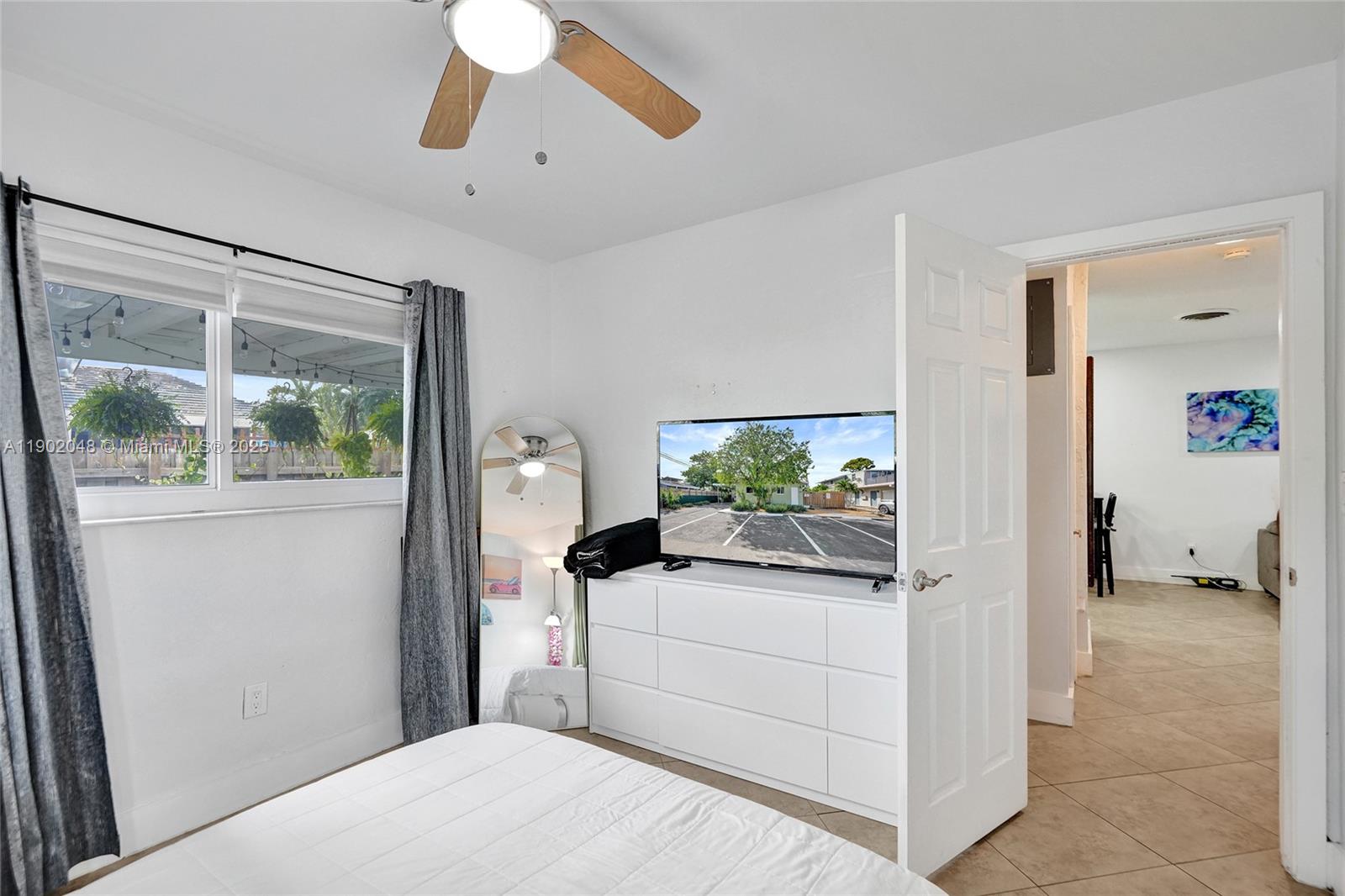 OCEAN RIDGE - Residential Income