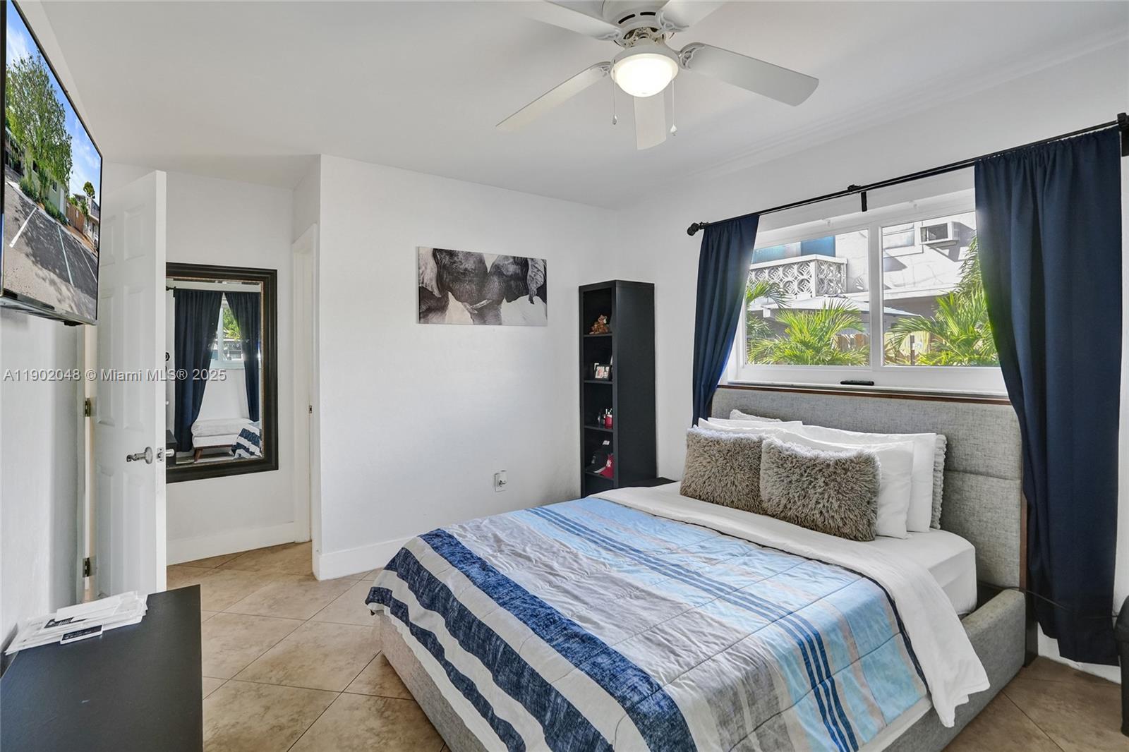 OCEAN RIDGE - Residential Income