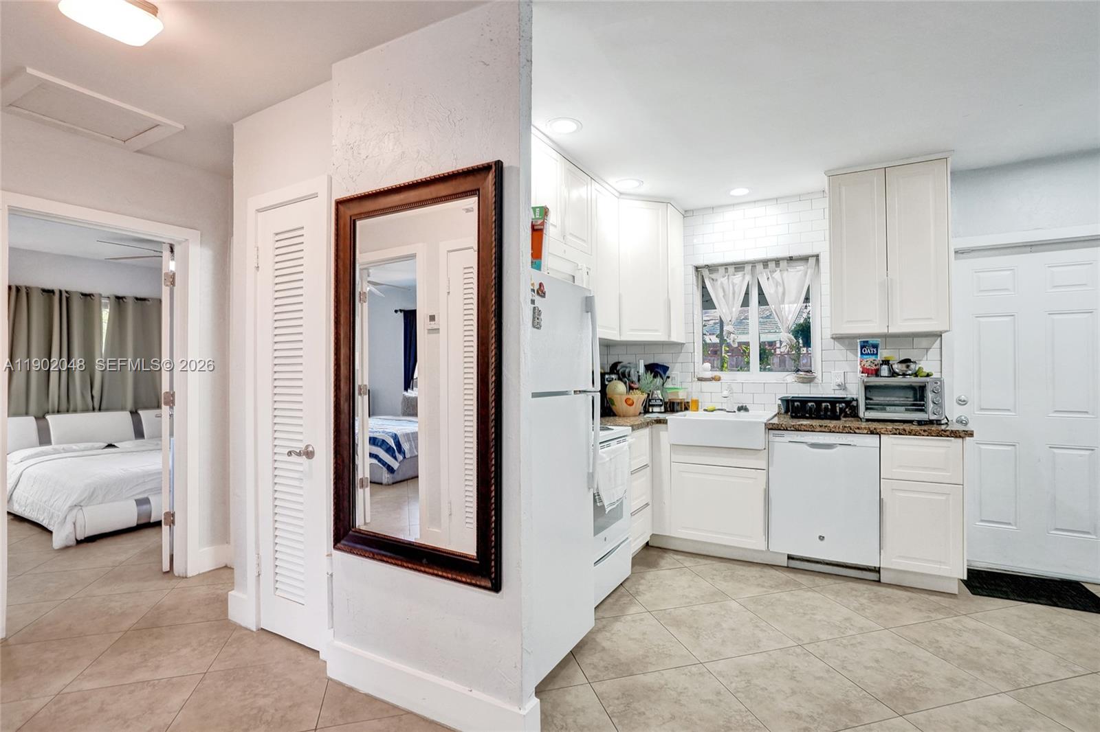 OCEAN RIDGE - Residential Income