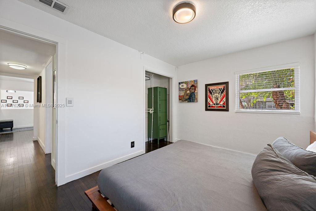 PHILLIPS 1ST REP OF LAKEWO - Residential