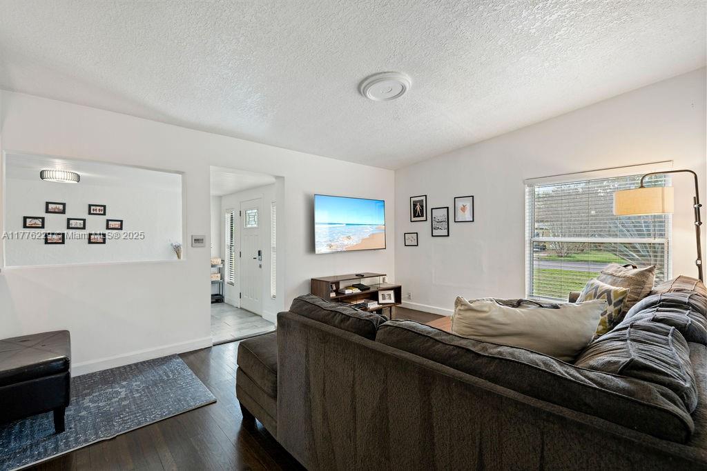 PHILLIPS 1ST REP OF LAKEWO - Residential