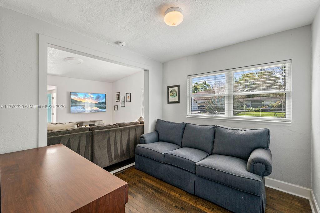 PHILLIPS 1ST REP OF LAKEWO - Residential