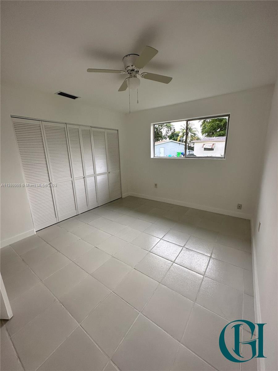 GOLD KEY VILLAS NO 8 COND - Residential Lease