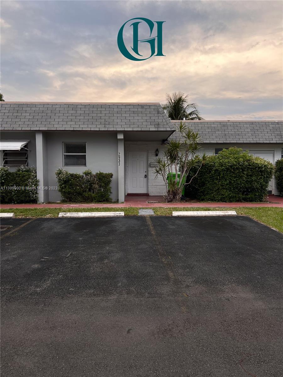 GOLD KEY VILLAS NO 8 COND - Residential Lease