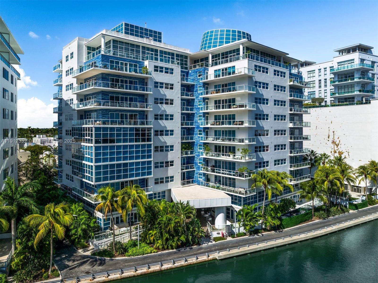 SPEAR AT AQUA CONDO - Residential