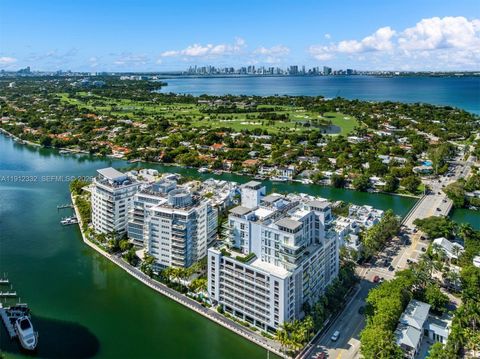 6103 Aqua Ave 504 Miami Beach FL 33141