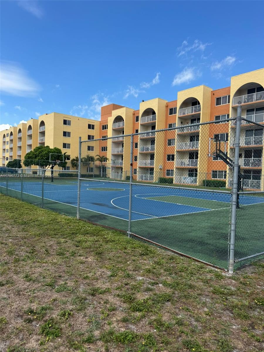6970 NW 186th St 3-212