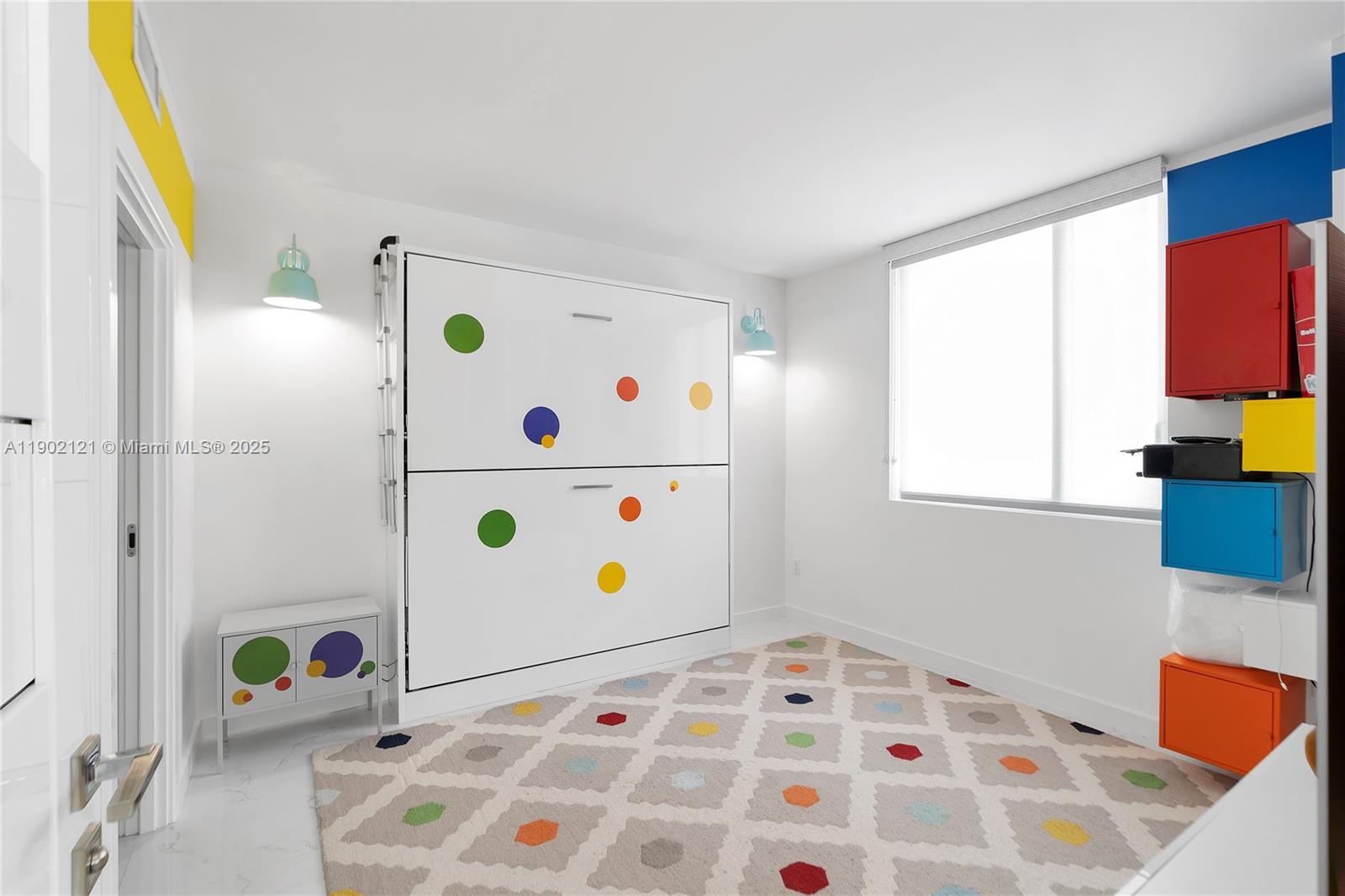 500 Brickell Ave 301