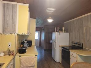 MOORE HAVEN - Residential