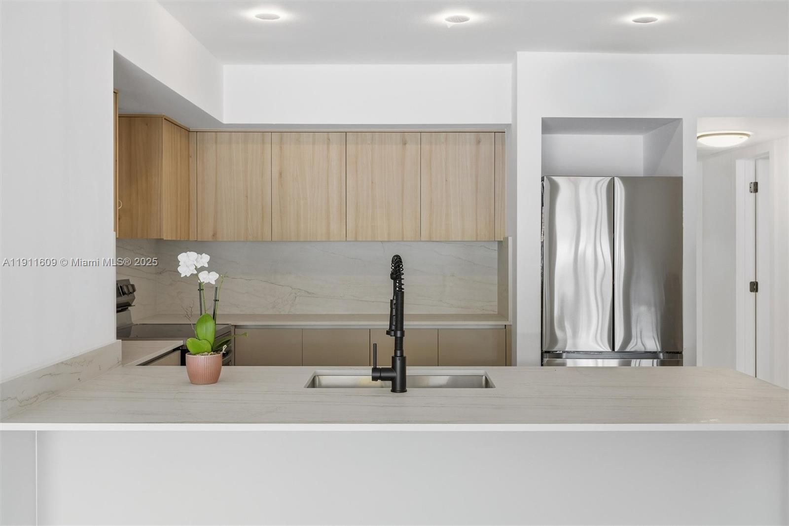 MIAMI LAKES WINDMILL GATE - Residential Lease