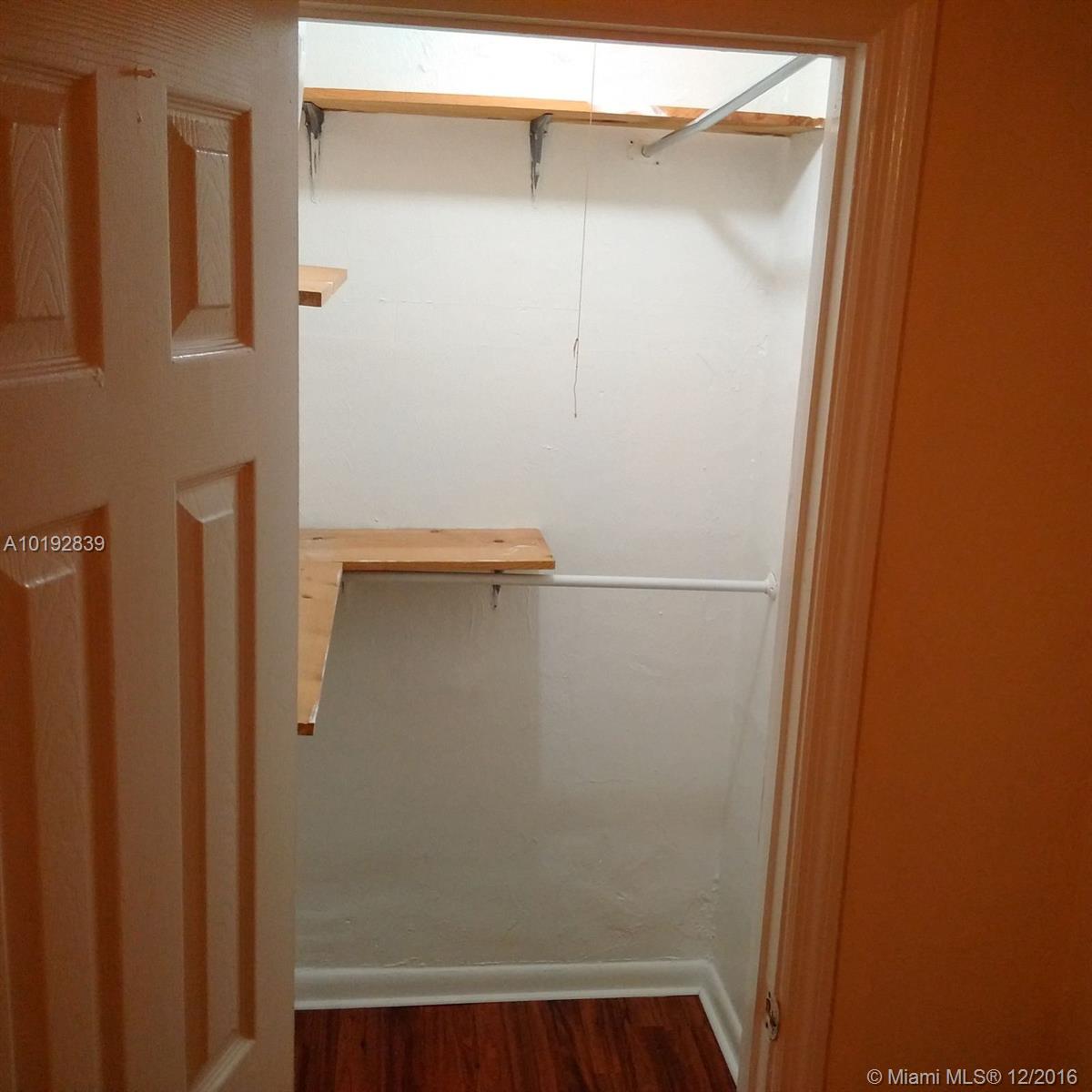 Hollywood Beach Gardens C - Residential Lease