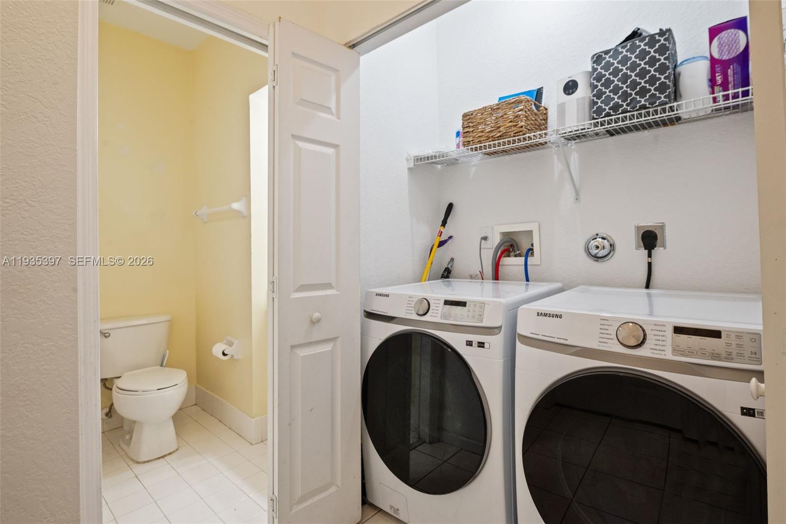 WALNUT CREEK TOWNHOMES - Residential