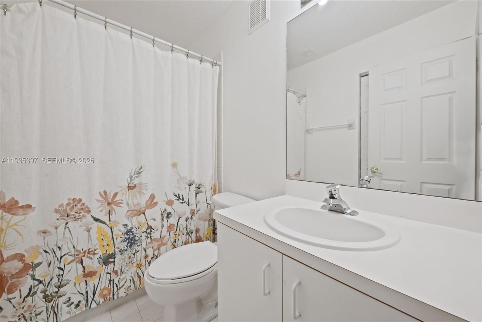 WALNUT CREEK TOWNHOMES - Residential