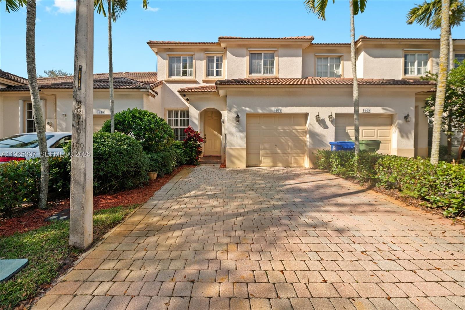 WALNUT CREEK TOWNHOMES - Residential