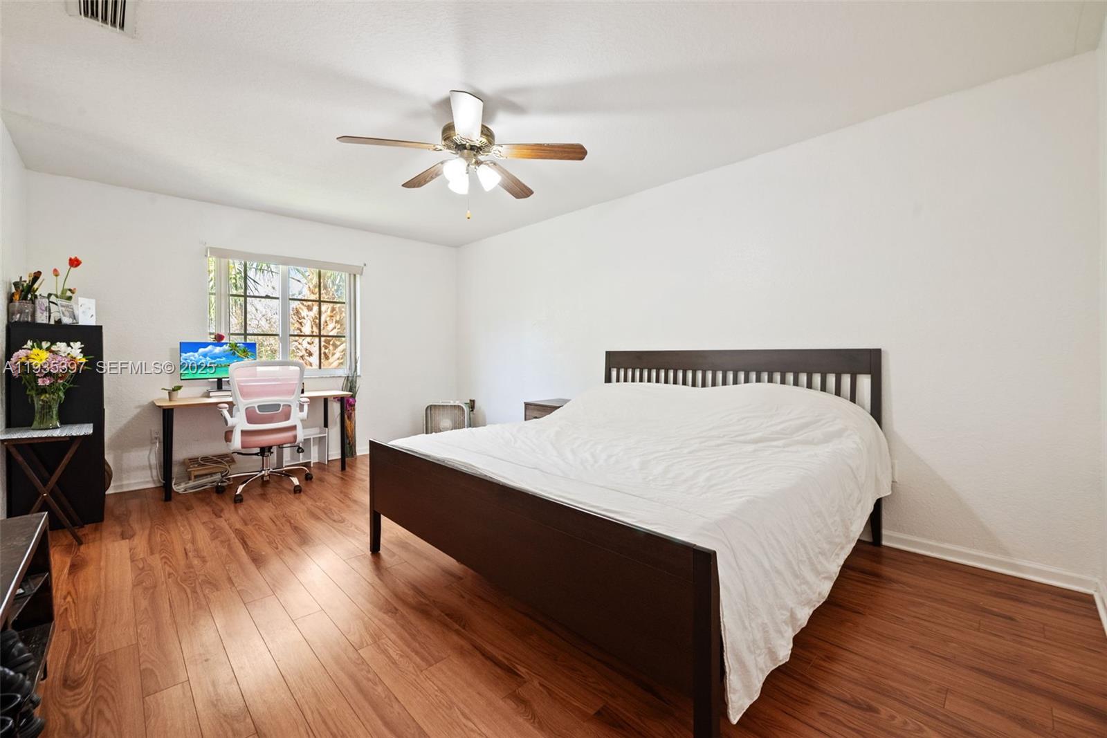 WALNUT CREEK TOWNHOMES - Residential