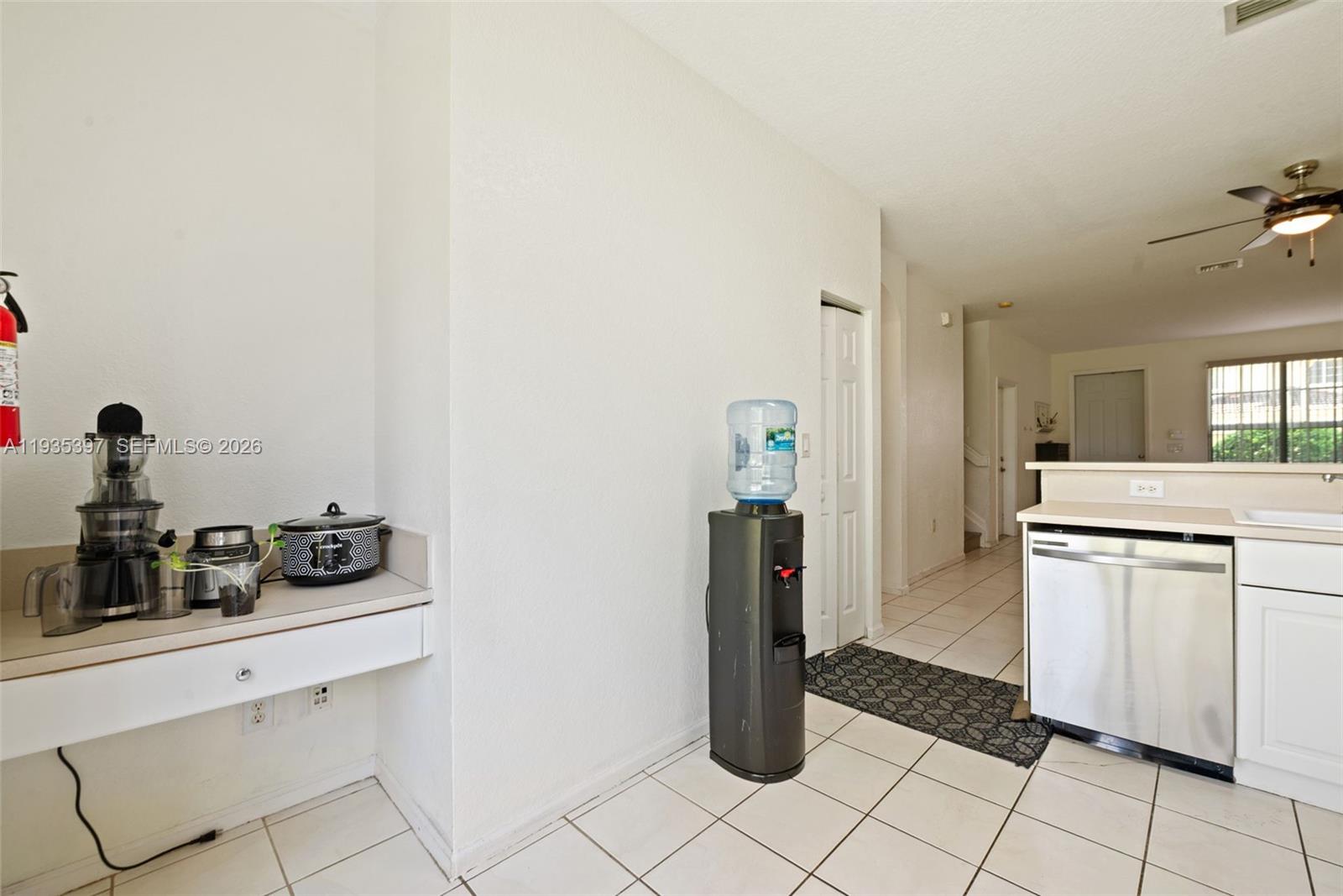 WALNUT CREEK TOWNHOMES - Residential