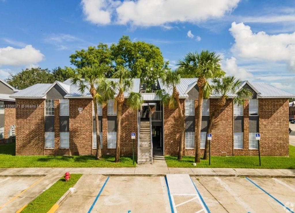 Photo of 2000 S Main Street #000, Belle Glade, FL 33430 (MLS # A11898071)