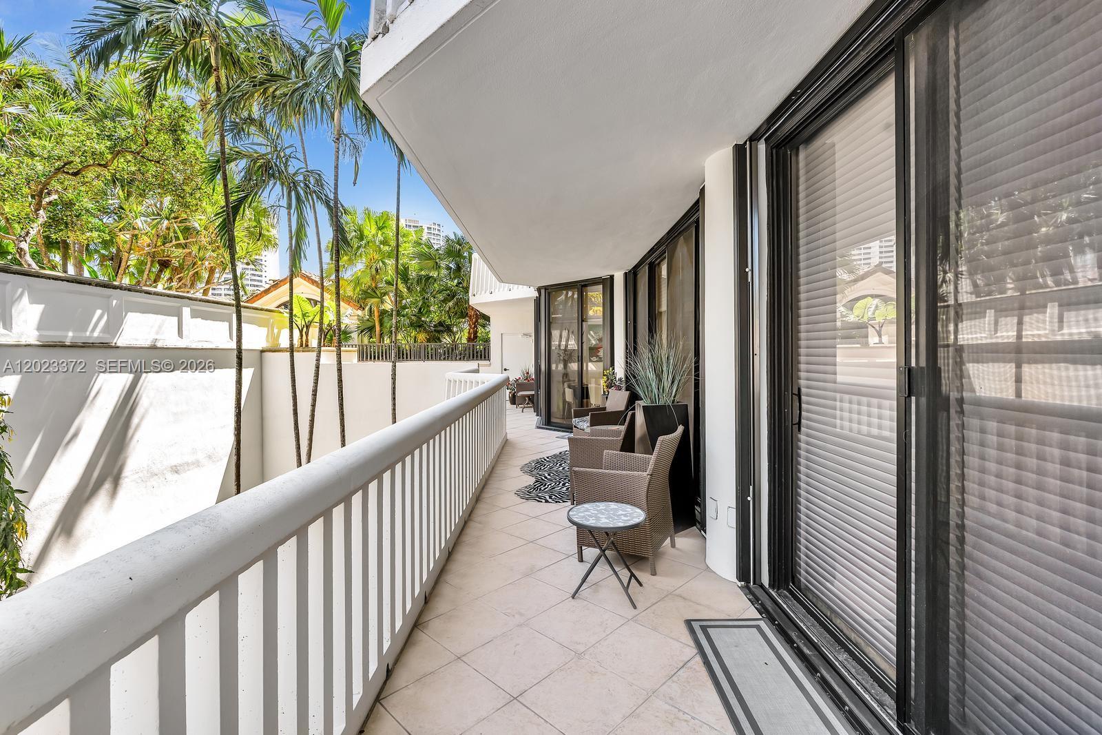 2000 ISL BLVD WILLIAMS IS - Residential