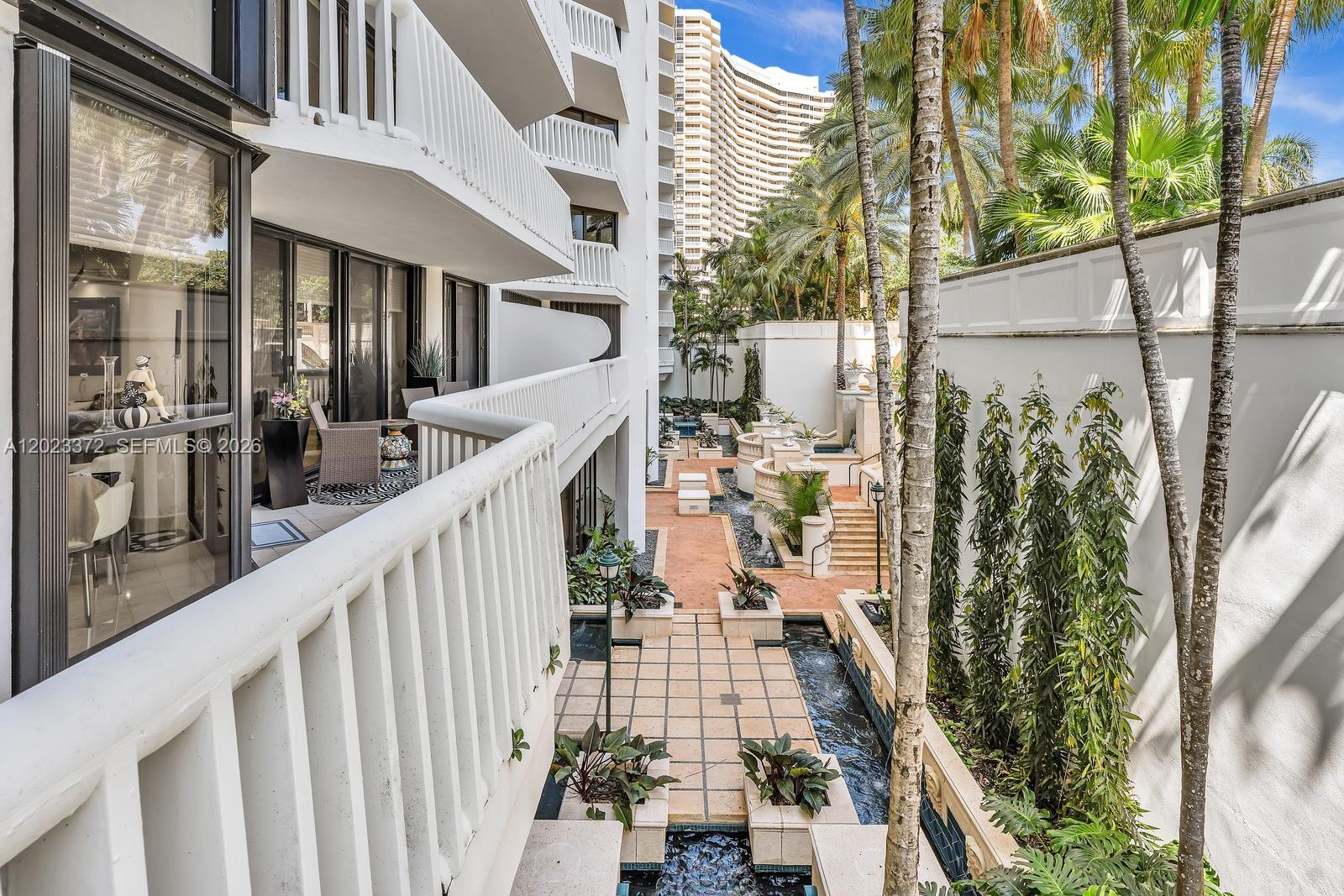 2000 ISL BLVD WILLIAMS IS - Residential