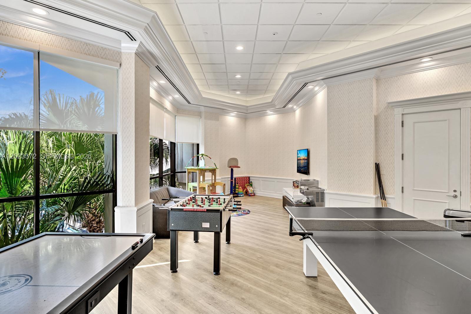 2000 ISL BLVD WILLIAMS IS - Residential