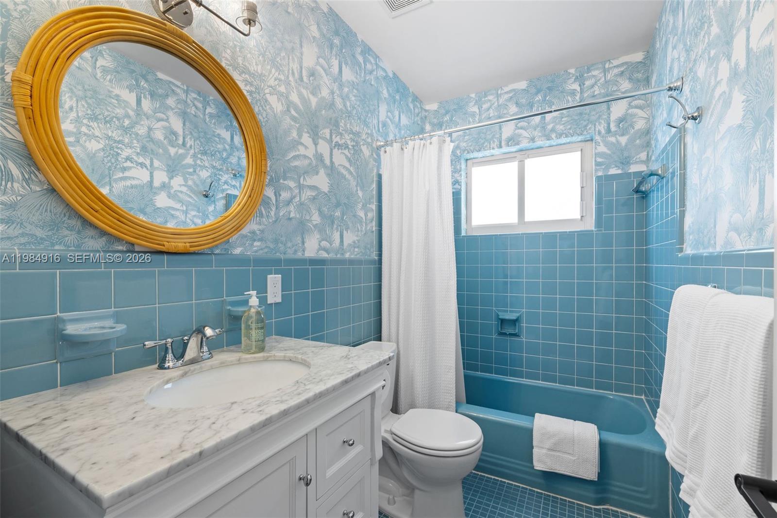 MIAMI SHORES SEC 3 - Residential