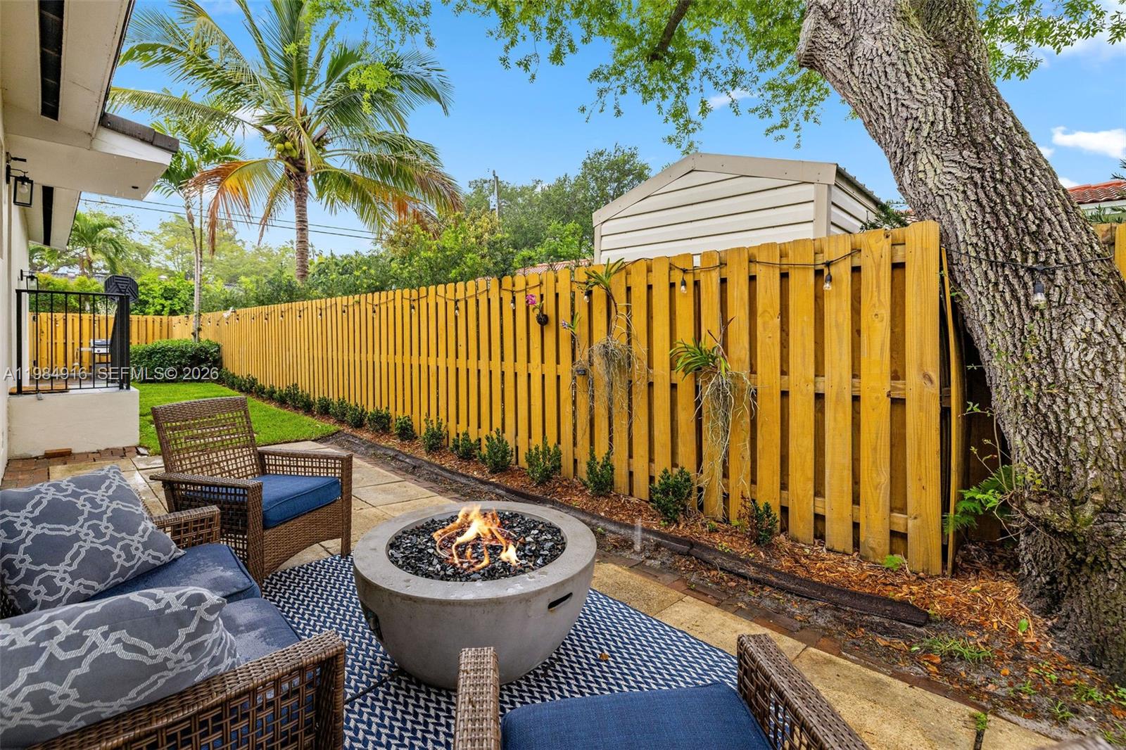 MIAMI SHORES SEC 3 - Residential