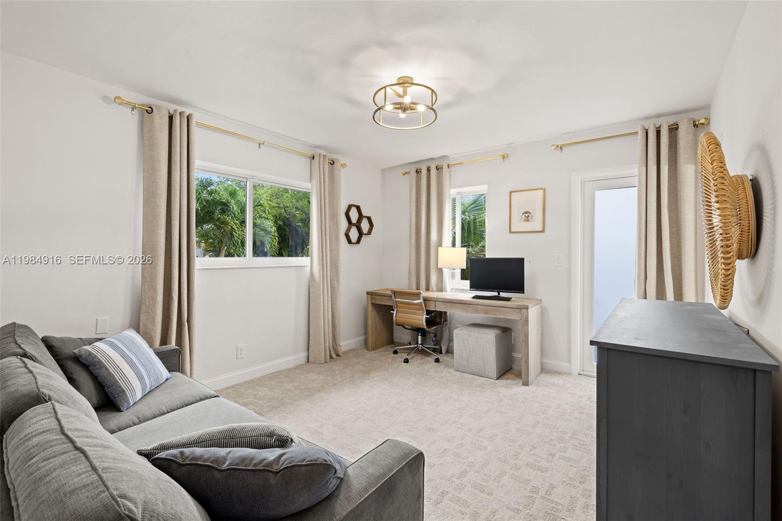 MIAMI SHORES SEC 3 - Residential