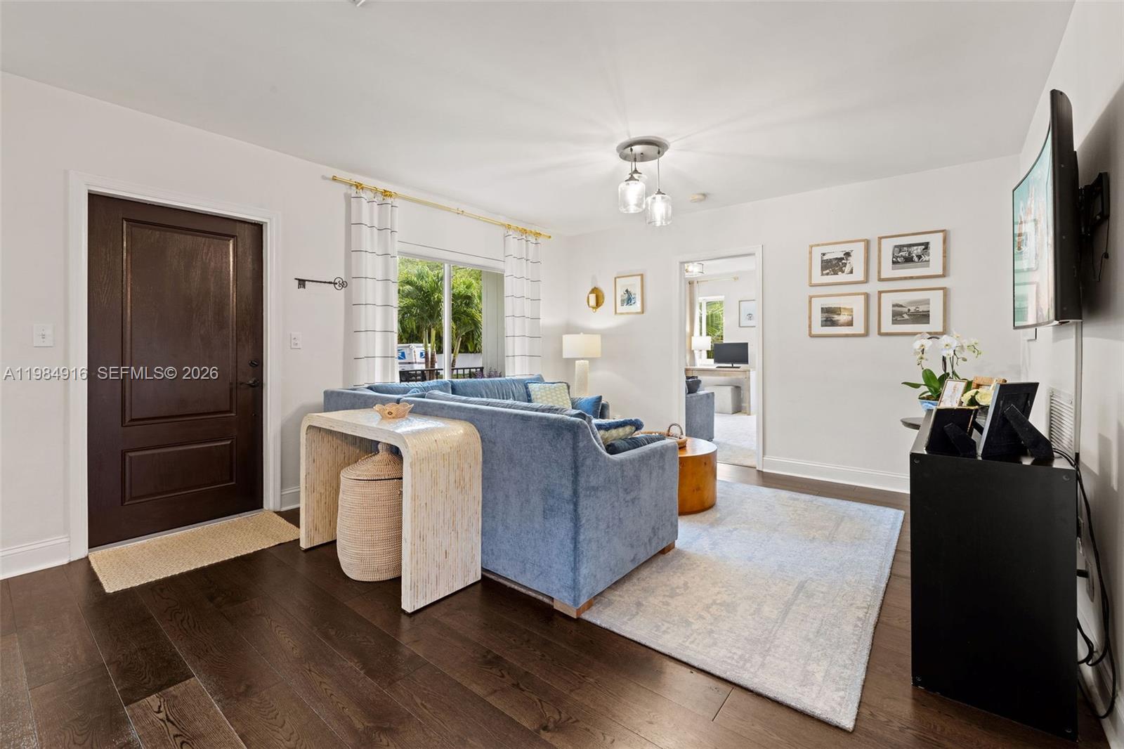 MIAMI SHORES SEC 3 - Residential