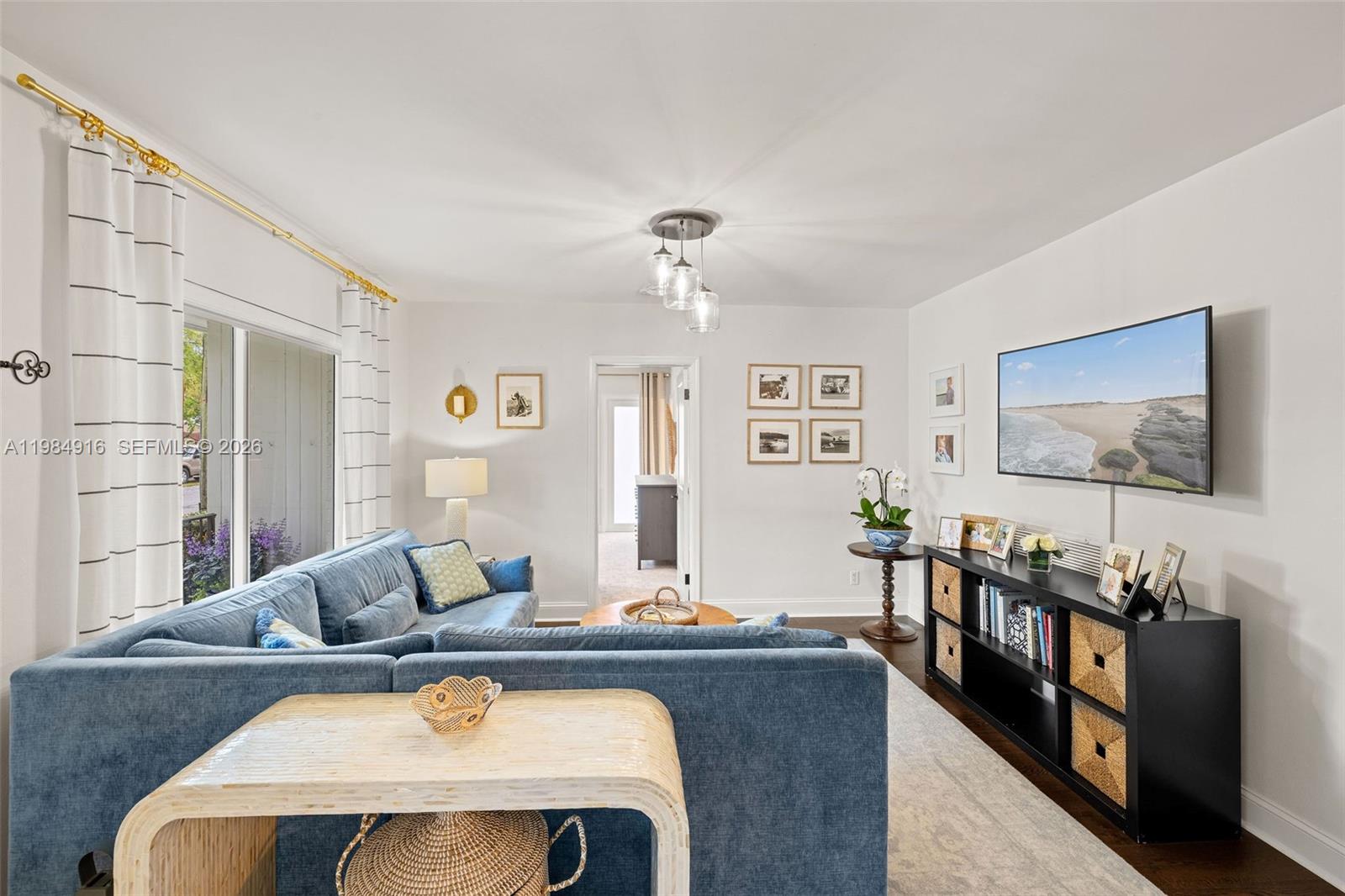 MIAMI SHORES SEC 3 - Residential