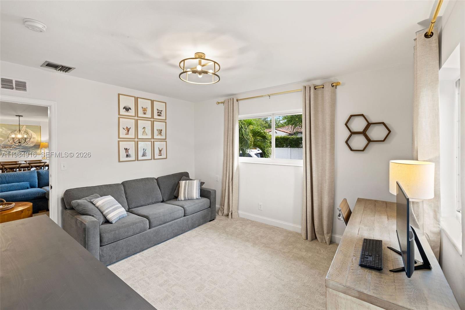 MIAMI SHORES SEC 3 - Residential