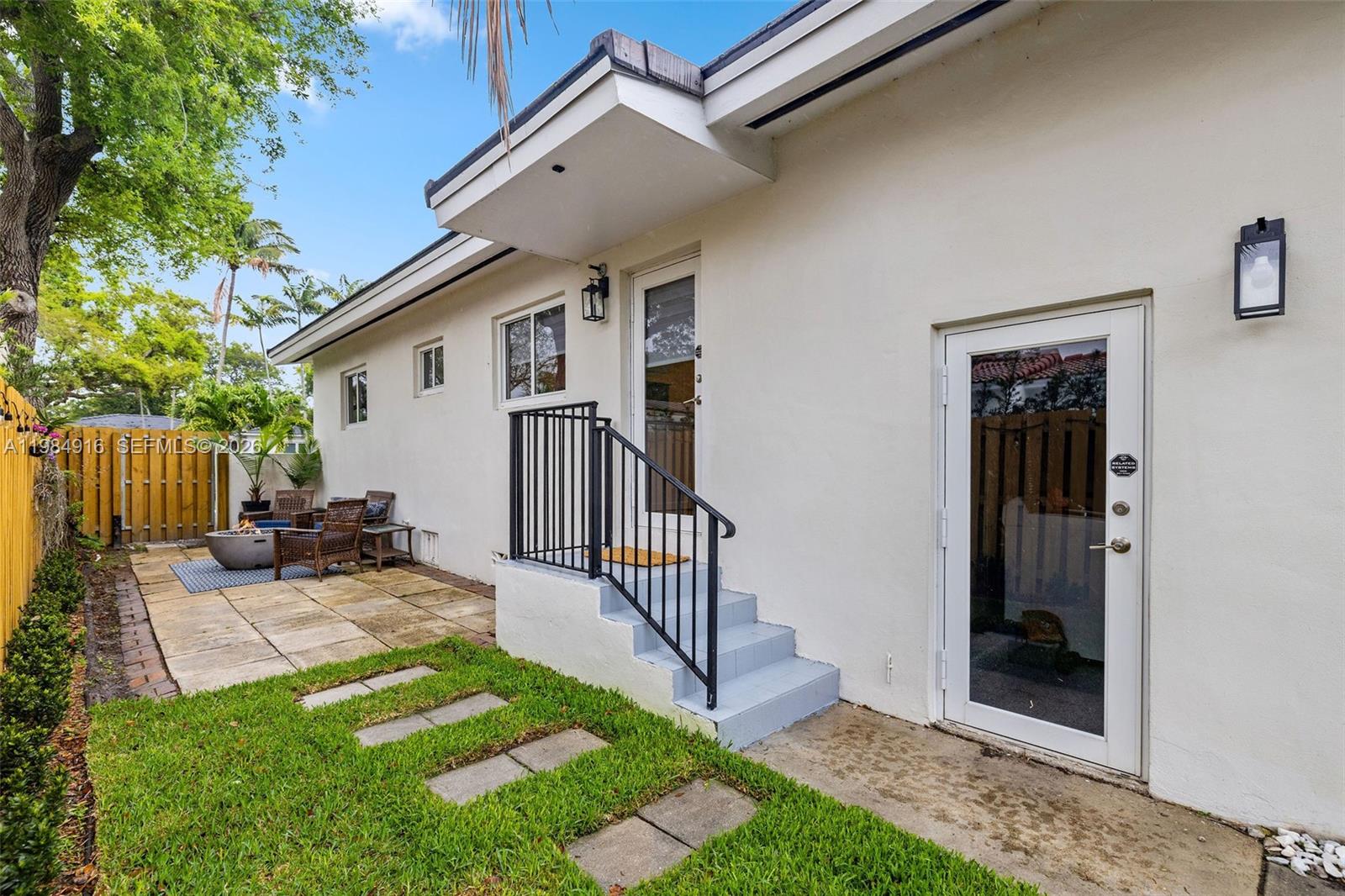 MIAMI SHORES SEC 3 - Residential
