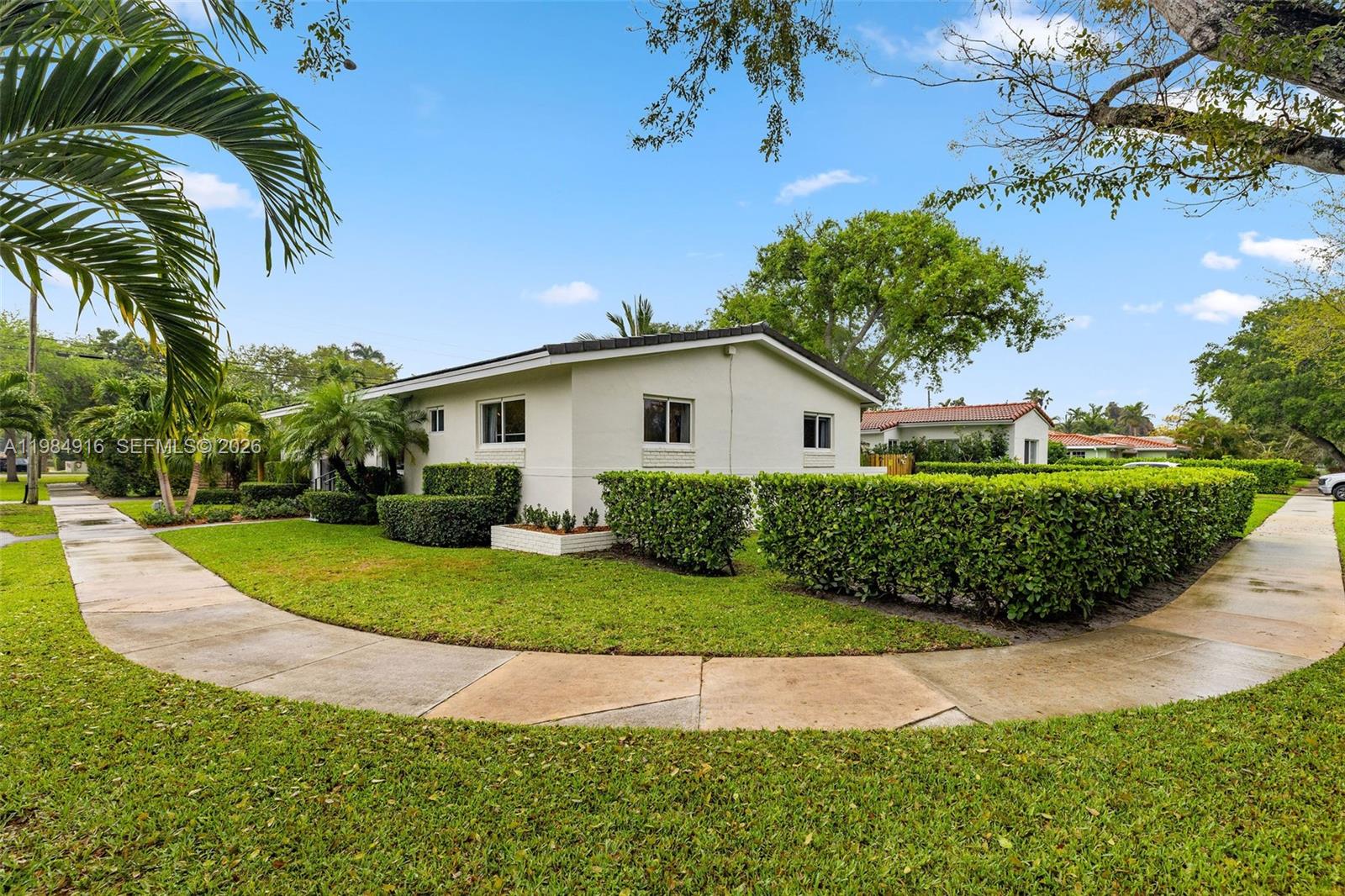 MIAMI SHORES SEC 3 - Residential