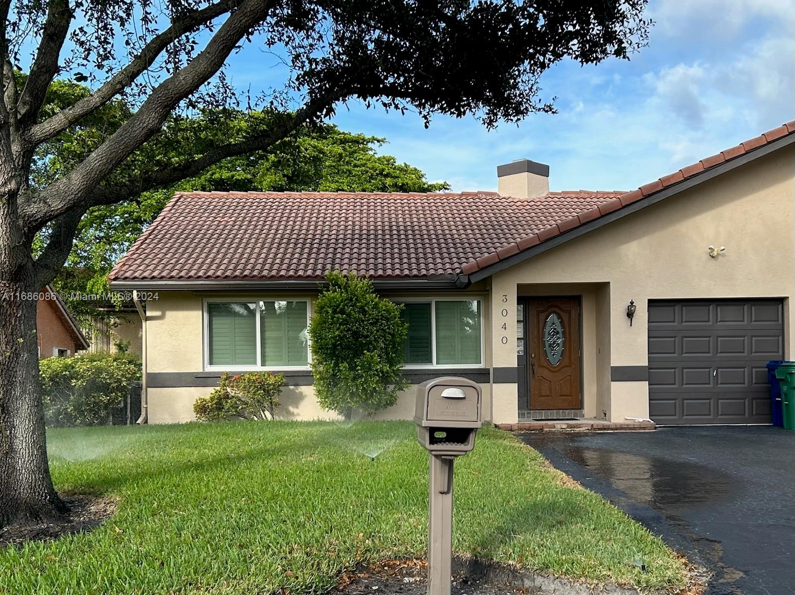 3040 Nw 116th Ave, Coral Springs, Broward County, Florida - 3 Bedrooms  
2 Bathrooms - 