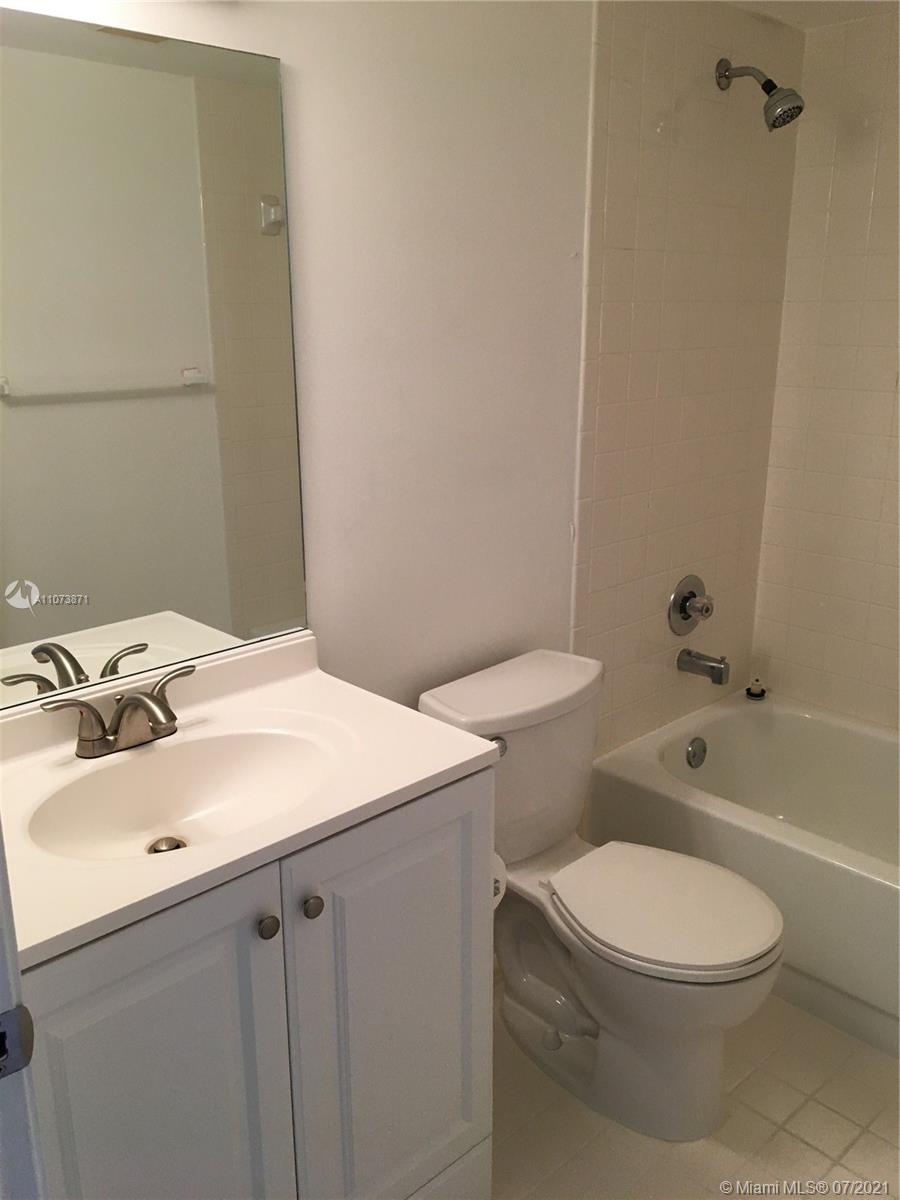 KINGSLEY AT CENTURY VILLA - Residential Lease