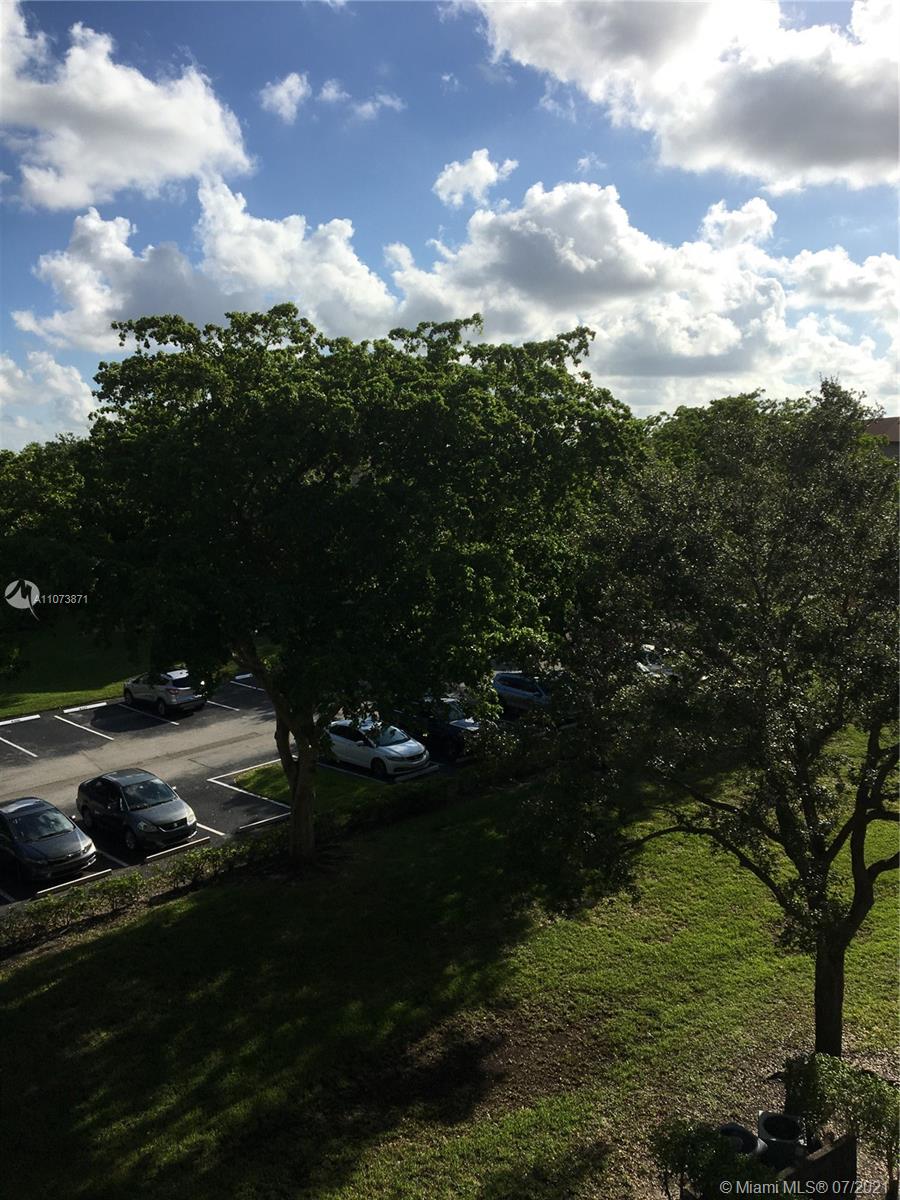 KINGSLEY AT CENTURY VILLA - Residential Lease