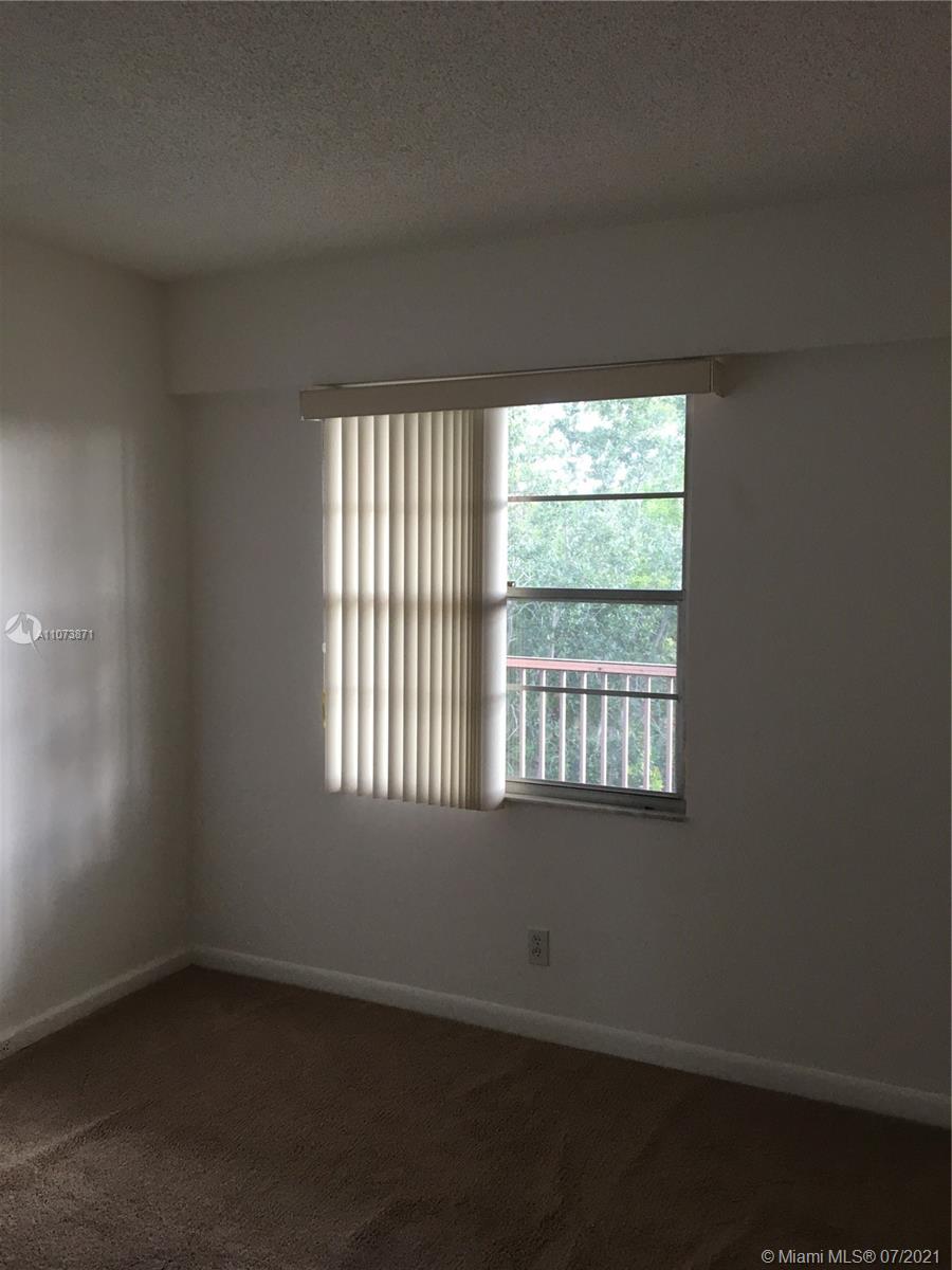 KINGSLEY AT CENTURY VILLA - Residential Lease