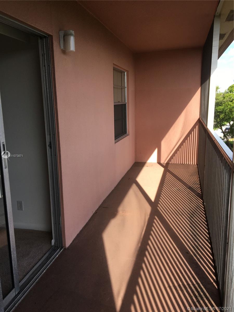 KINGSLEY AT CENTURY VILLA - Residential Lease