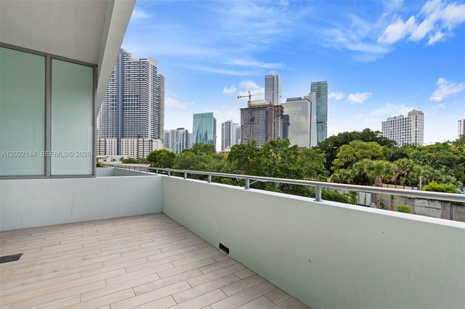 LE PARC AT BRICKELL CONDO - Residential