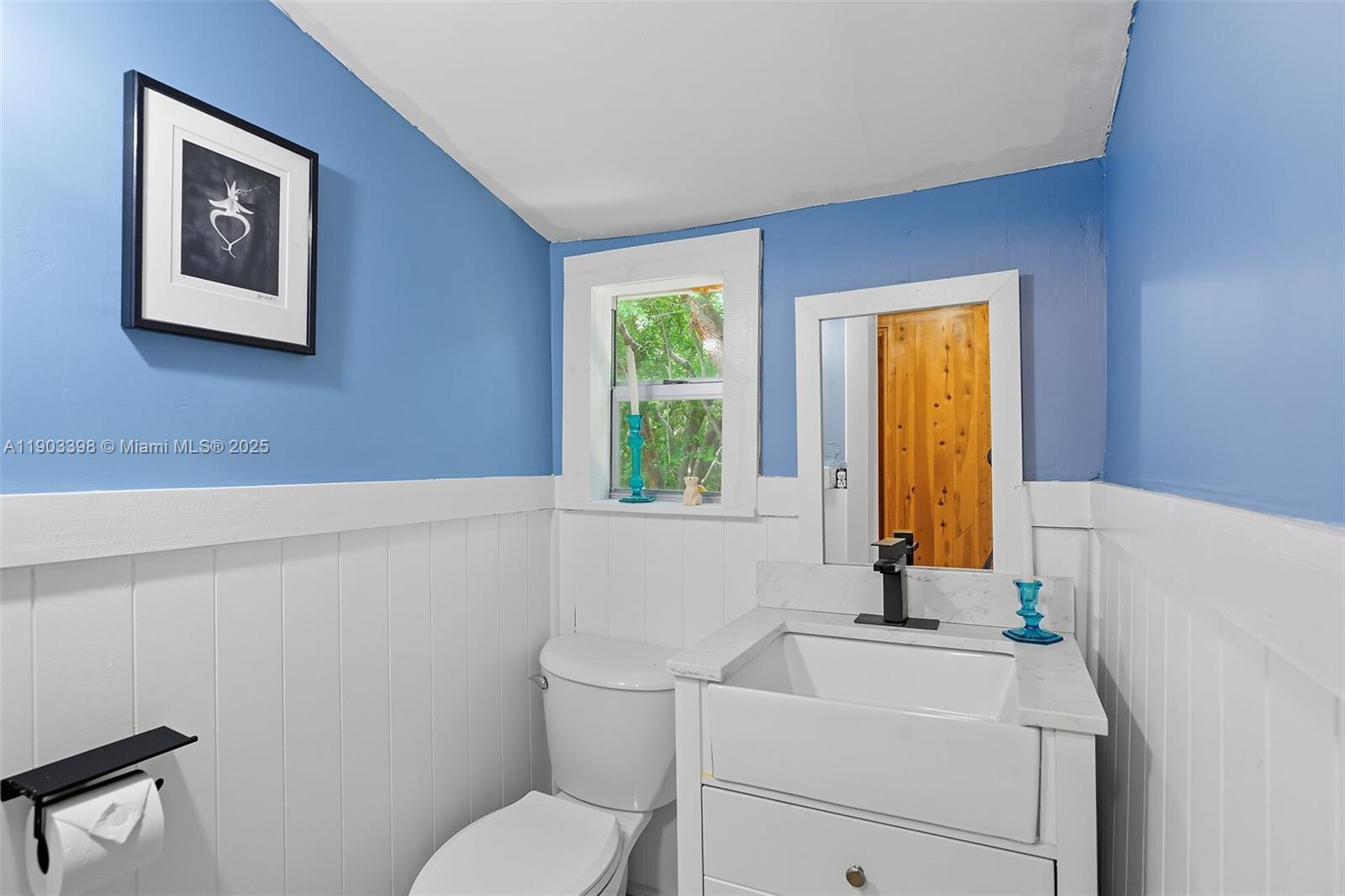 TAVERNIER ACRES - Residential