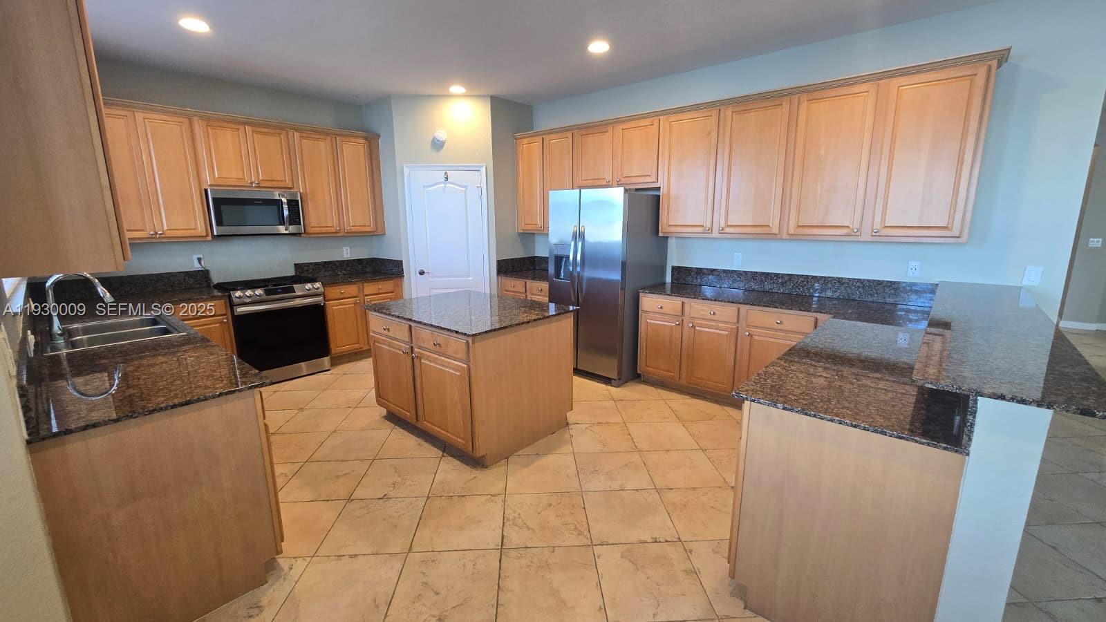 ANTHONY GROVES PH 2 - Residential