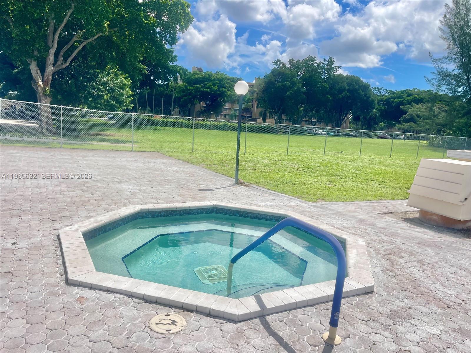 CRYSTAL LAKE 4TH SEC - Residential