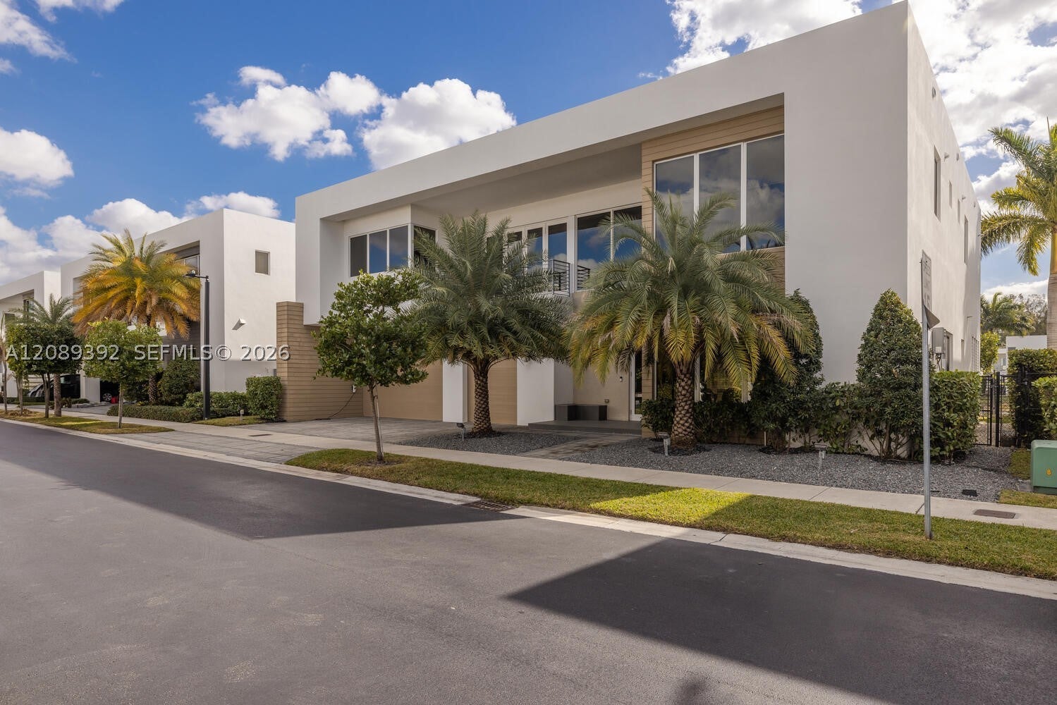 10250 NW 75th Ter