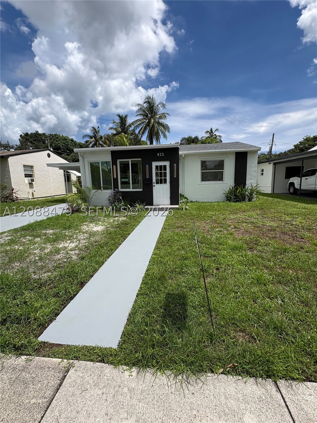 Photo of 825 S 28th Ave, Hollywood, FL 33020 (MLS # A12088479)