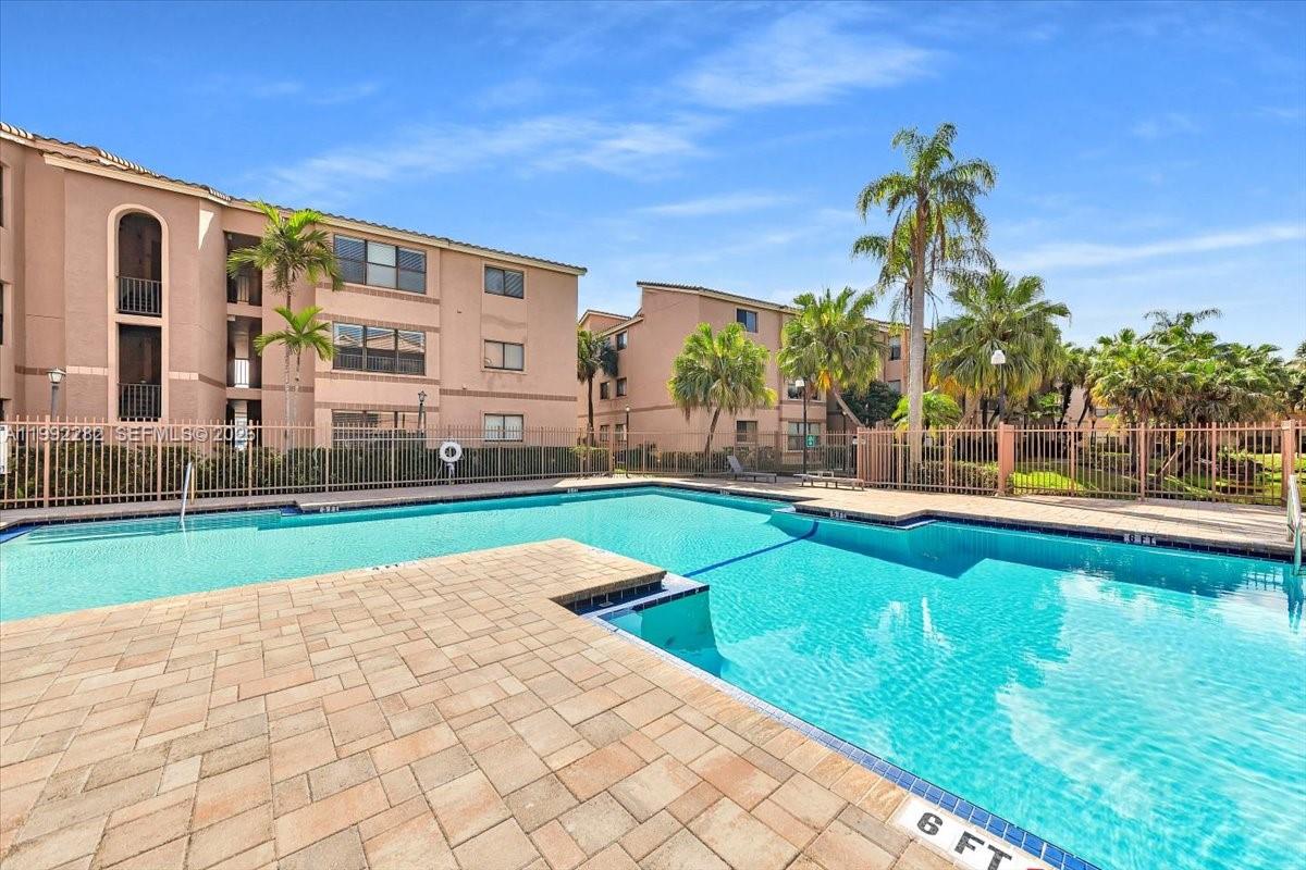 SUNDANCE AT DAVIE CONDO - Residential