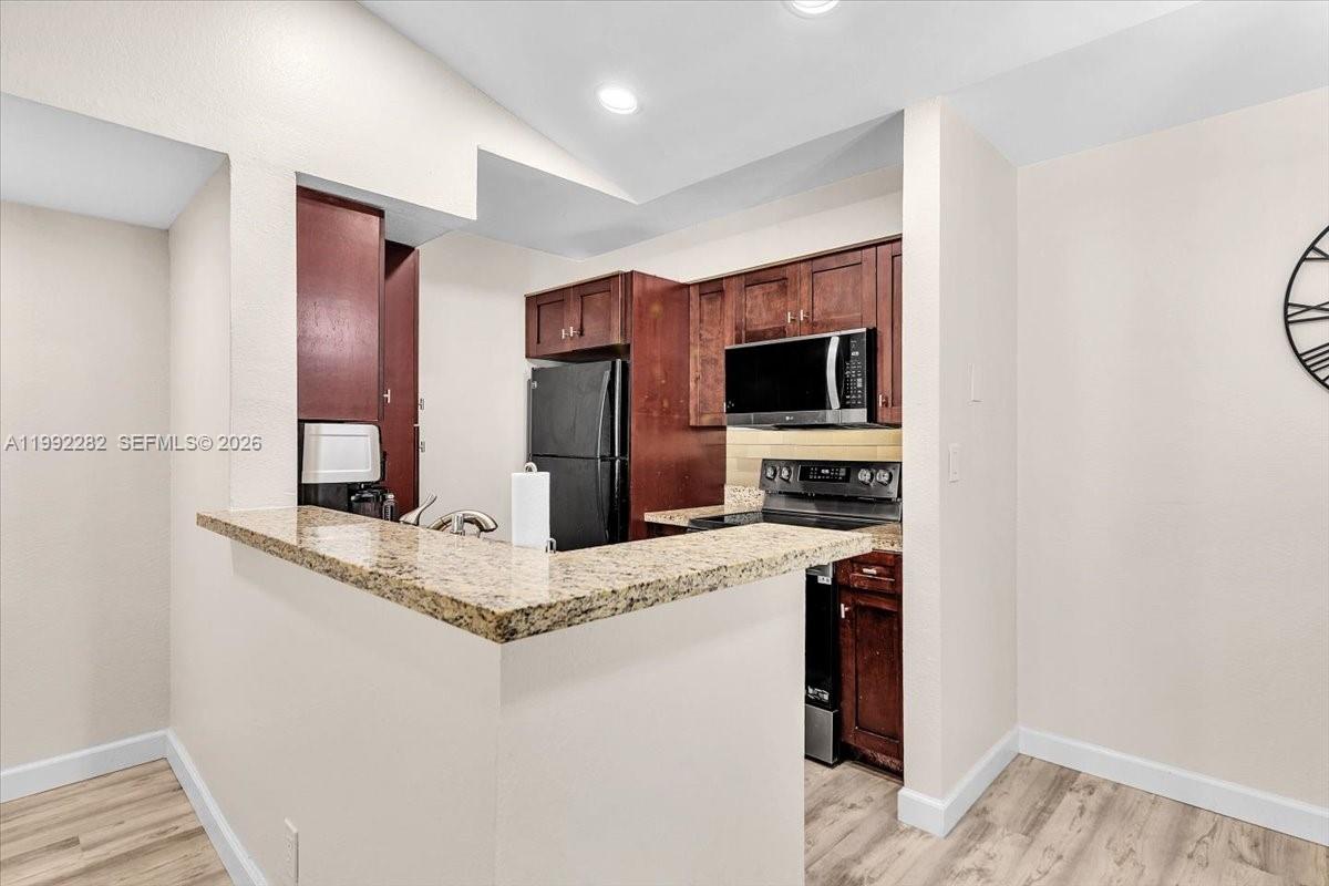 SUNDANCE AT DAVIE CONDO - Residential