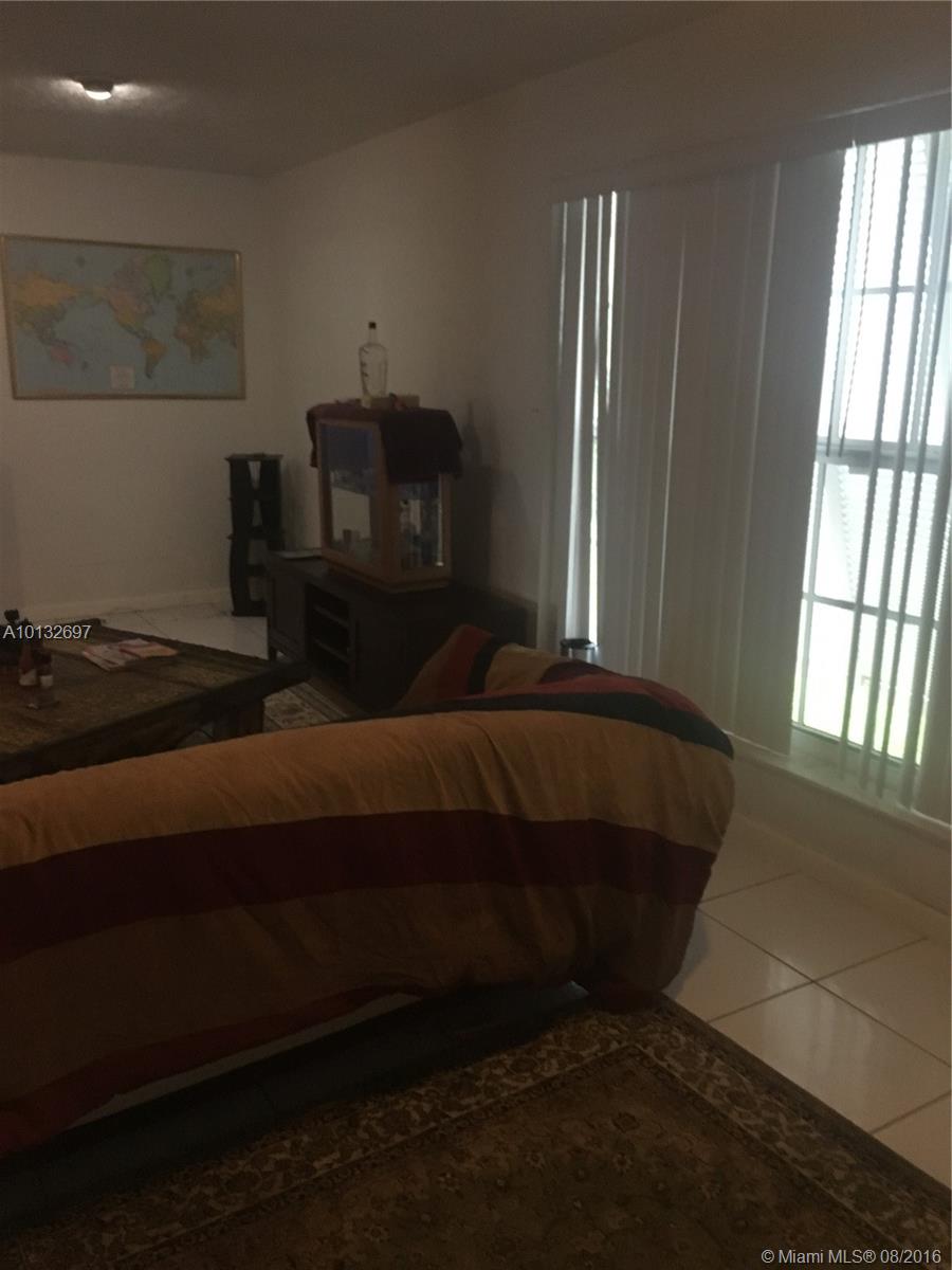 Lake Forest Sec 4 38-4 B - Residential